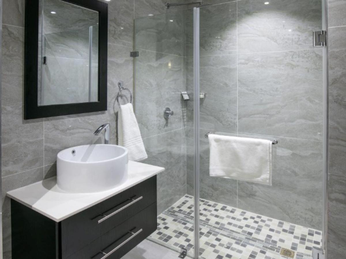 The Grand Aria Hotel And Conference Centre Габороне Номер фото