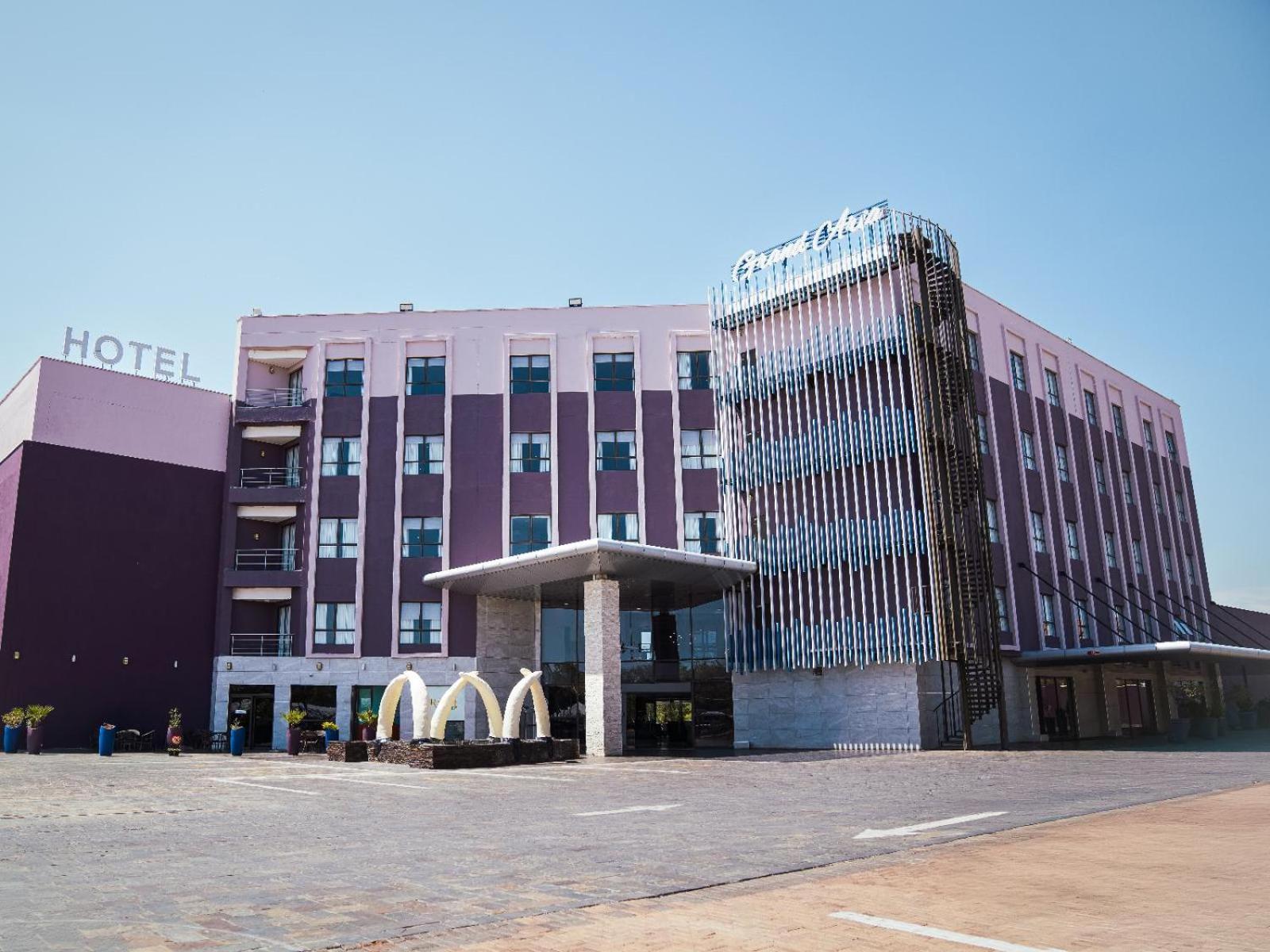 The Grand Aria Hotel And Conference Centre Габороне Экстерьер фото